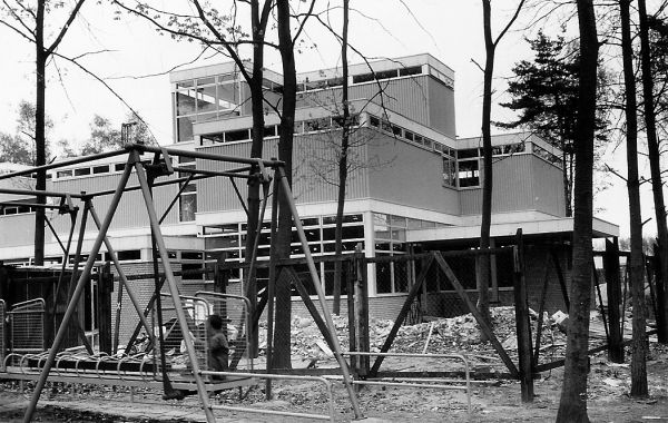 nieuwe paviljoens in anabouw 1969